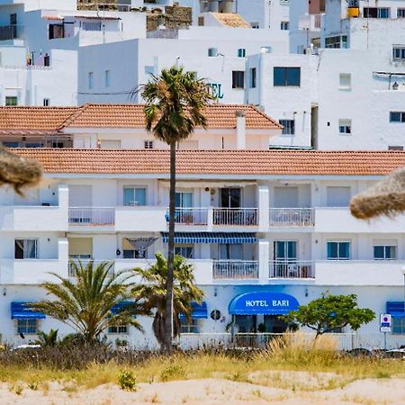 Hotel Bari Conil De La Frontera Exterior photo