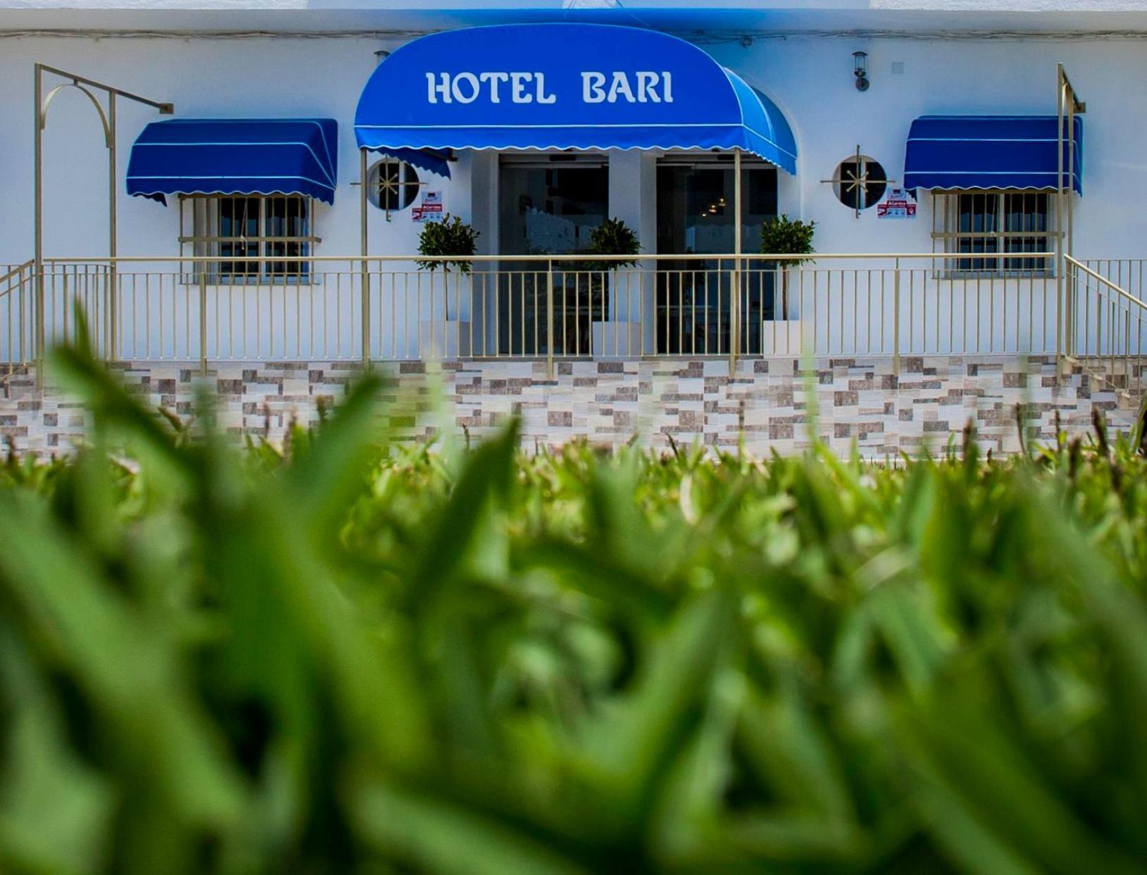 Hotel Bari Conil De La Frontera Exterior photo