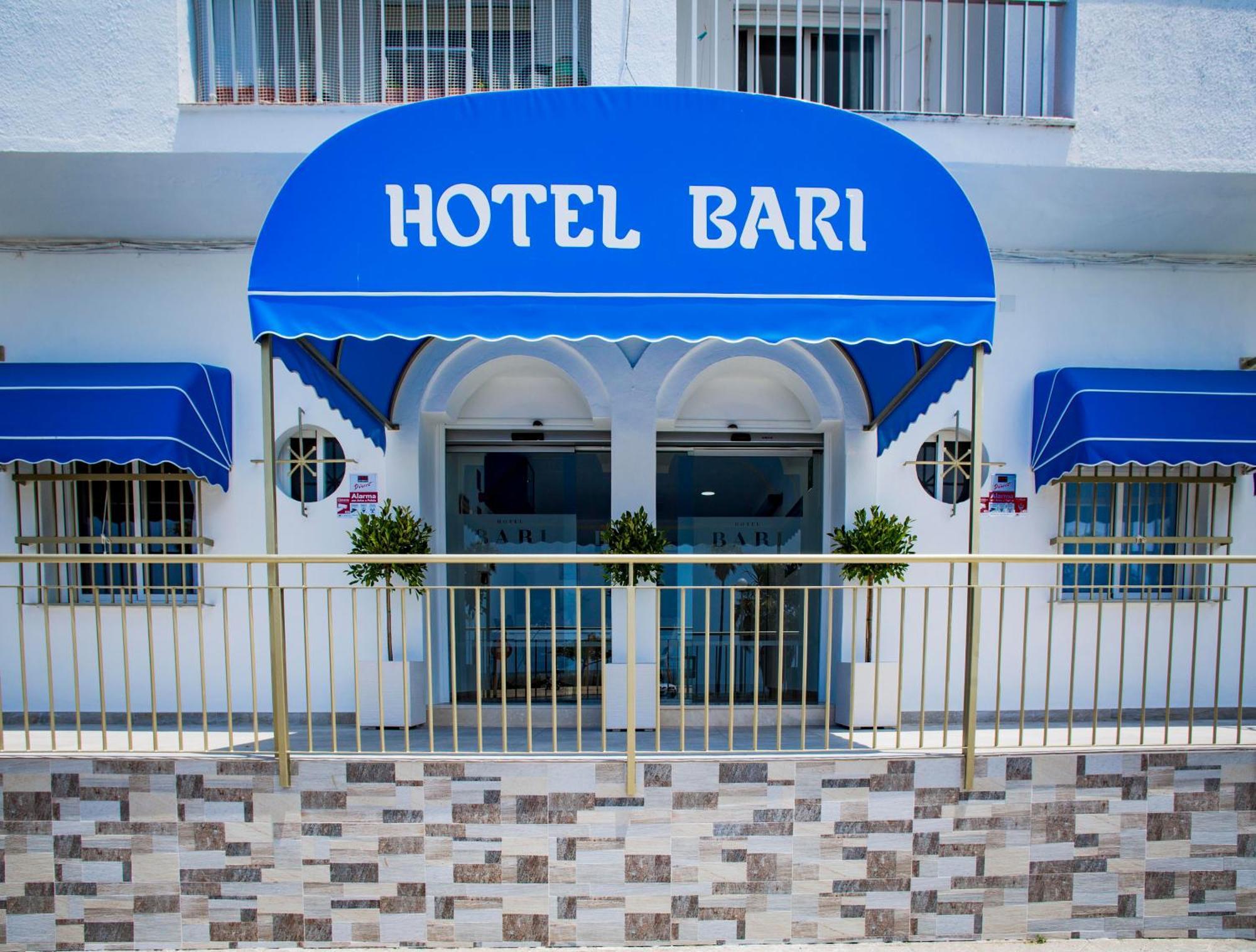 Hotel Bari Conil De La Frontera Exterior photo